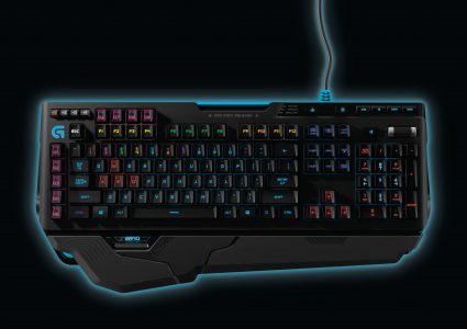 Logitech G910 schwarzer hintergrund